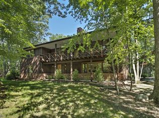 17 Ridge Rd, Lebanon, NJ 08833