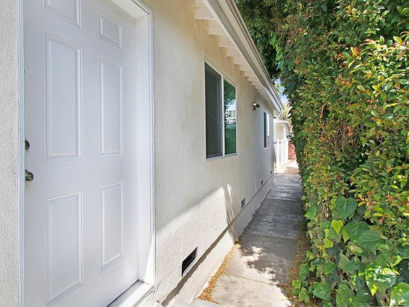 4th image of 6949 Forbes Ave