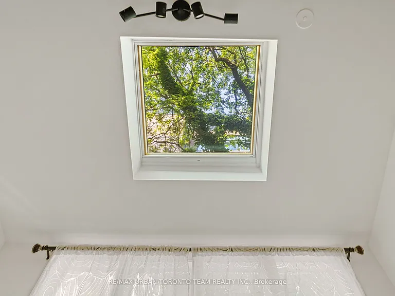 18 Draper St — Photo 14