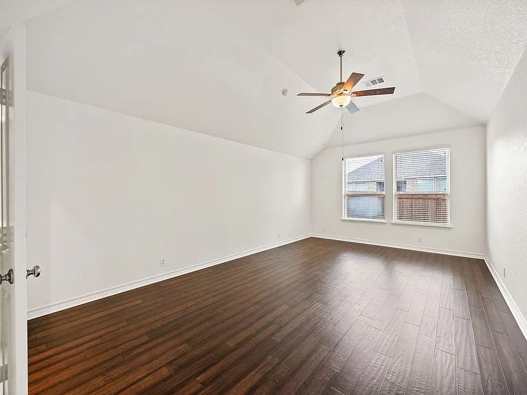 9767 Innes Pl — Photo 20