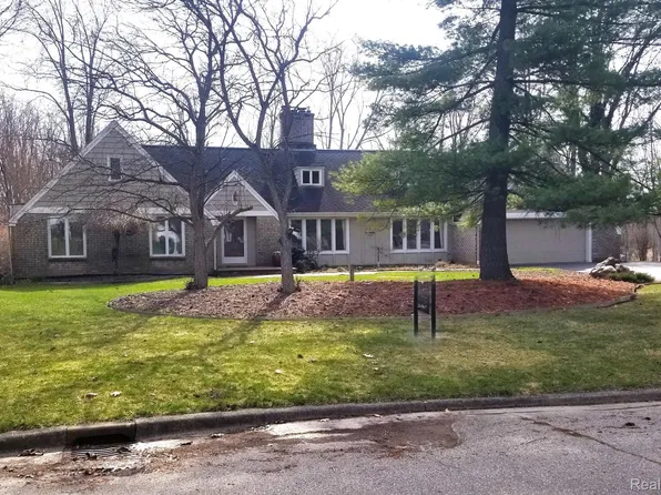 4717 Mohican Ln, Okemos, MI 48864