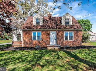 1497 Fire Hall Rd, Spring Grove, PA 17362