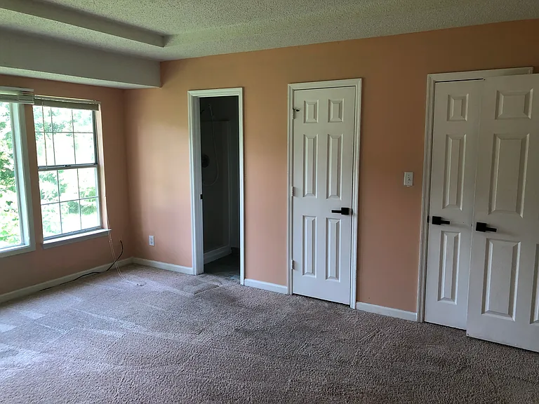 5772 Riverside Dr — Photo 8