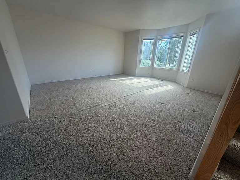 4802 Porlier Ln — Photo 10