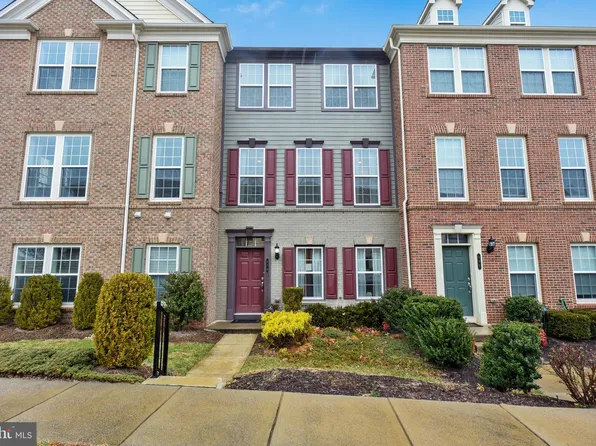 478 Flameflower Ter SE, Leesburg, VA 20175