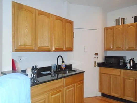 Rented by Prince Real Estate Associates LLC | media 28