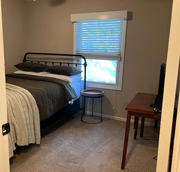 1595 Longleaf Dr E — Photo 17
