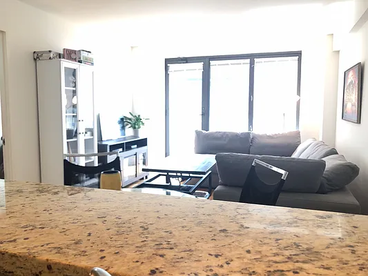 Rented by Kian Realty | media 20