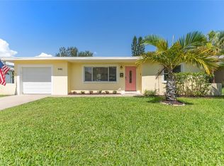 4146 Huntington St NE, Saint Petersburg, FL 33703