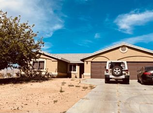 16021 Washoan Rd, Apple Valley, CA 92307