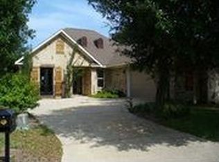14 Lakeside Dr, Gulf Shores, AL 36542