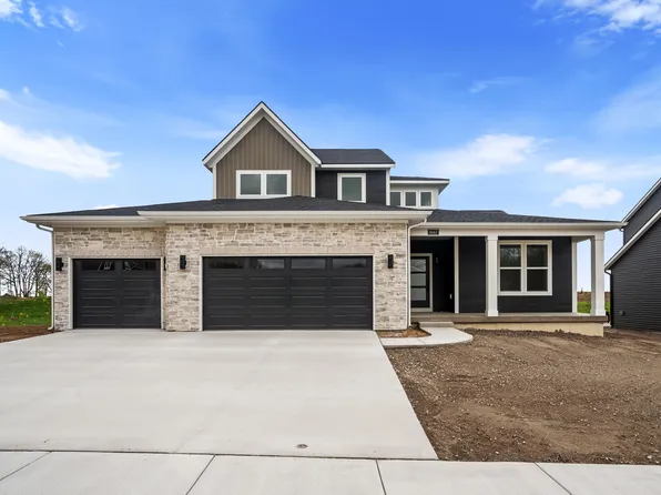 9067 Hollace Dr, Jenison, MI 49428