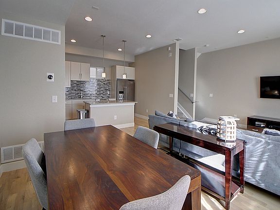 5th image of 3120 W 19th Ave Unit 2