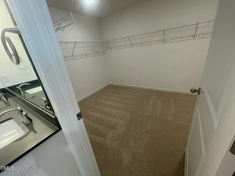 518 Dorset Stream Dr — Photo 29
