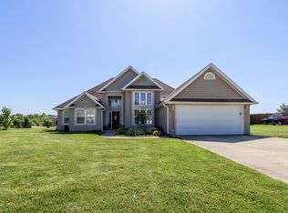 910 Golden Eye Ct, Ashland, MO 65010