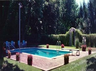 24 Bethal Ln, Commack, NY 11725