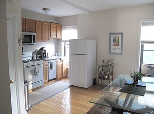 328 10th St #2, Brooklyn, NY 11215