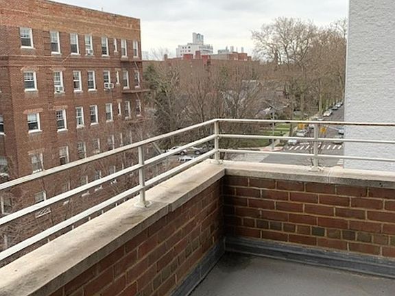 5th image of 1818 Newkirk Ave #5T