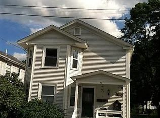 92 Crescent St #1, Franklin, MA 02038