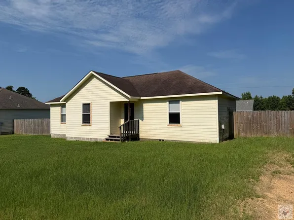 124 S Burgess St, Fouke, AR 71837