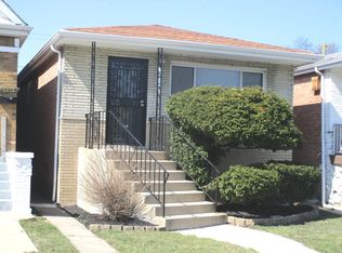 10110 S Princeton Ave, Chicago, IL