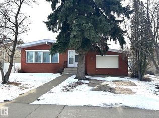 7807 144th Ave NW, Edmonton, AB T5C 2R9