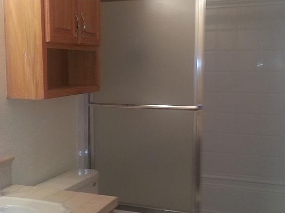 Guest Bath Room