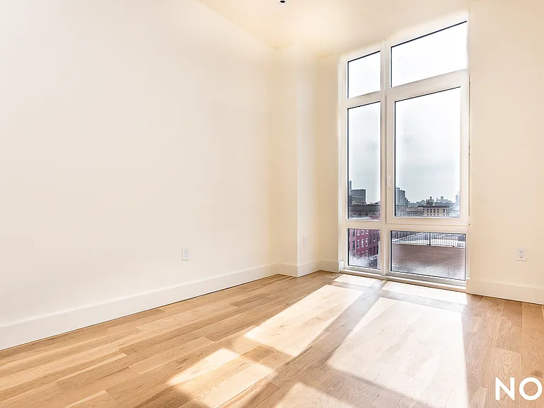 169 Johnson Ave #506 — Photo 7