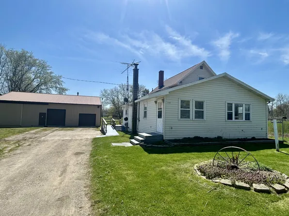 115 Main St, Cement City, MI 49233