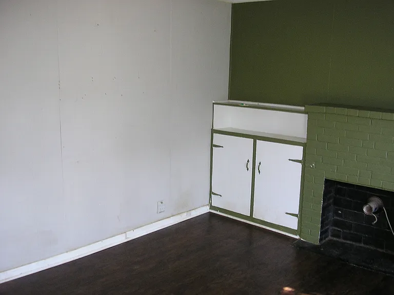 1112 E 13th Ave — Photo 5