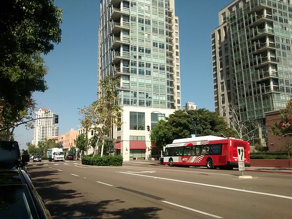 4th image of 101 Market St Unit 202