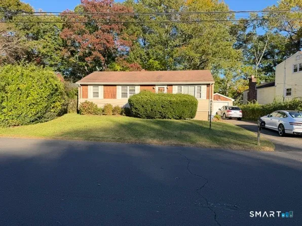 129 Forestview Road, Bridgeport, CT 06606