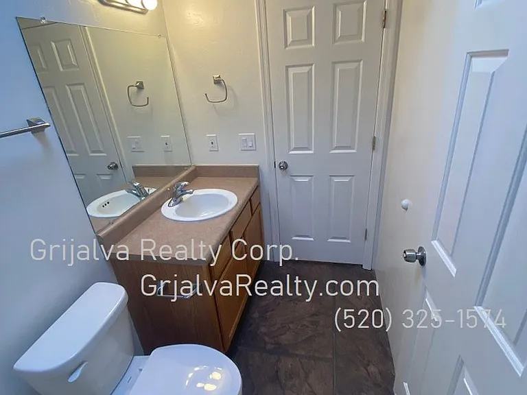 2645 Edith — Photo 12