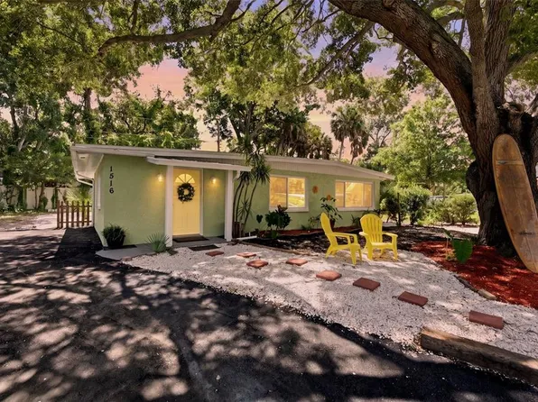 1516 ADELE PLACE, LARGO, FL 33770
