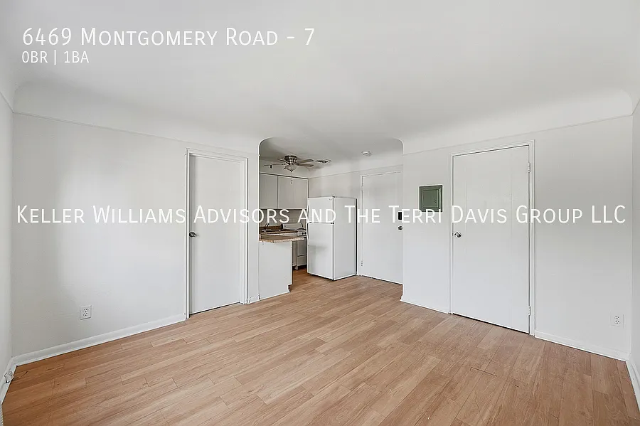 6469 Montgomery Road - 7 — Photo 4