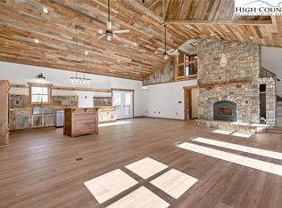 486 Hunter Lysik Way, Laurel Springs, NC 28644