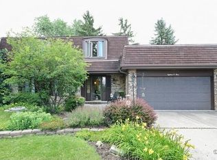 1803 Holly Ave, Darien, IL