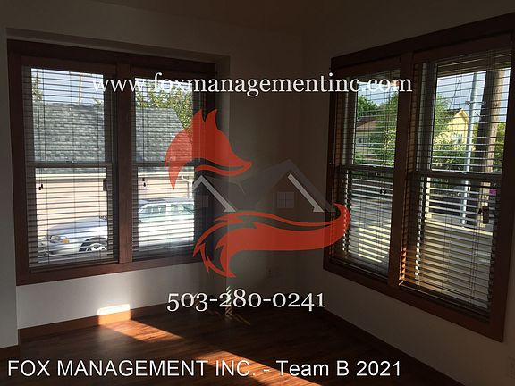 5th image of 912 8th St #912