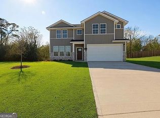 105 Ivy Glen Dr, Perry, GA 31069