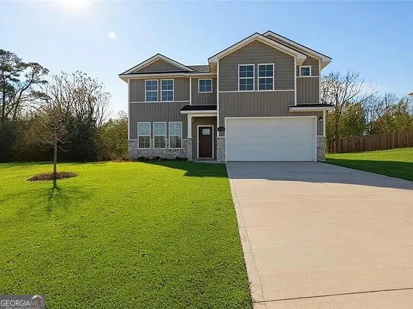 105 Ivy Glen Dr, Perry, GA 31069
