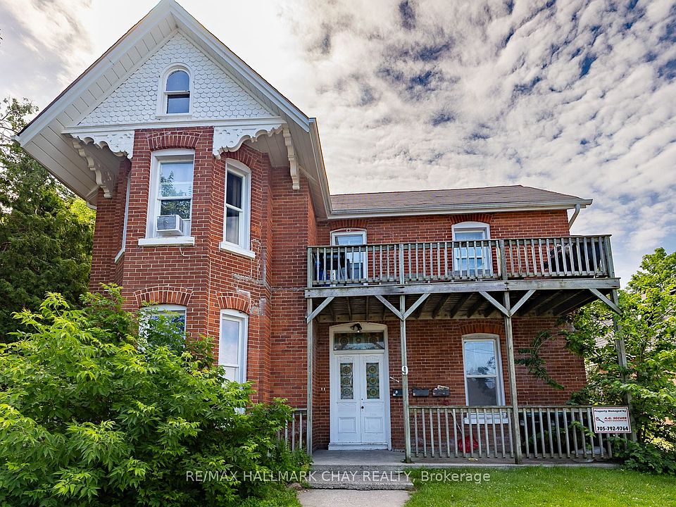 1st image of 9 Penetang St