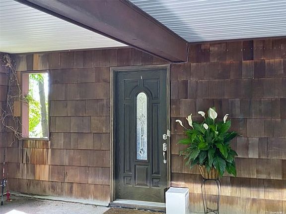 2nd image of 16 Prospect Ave
