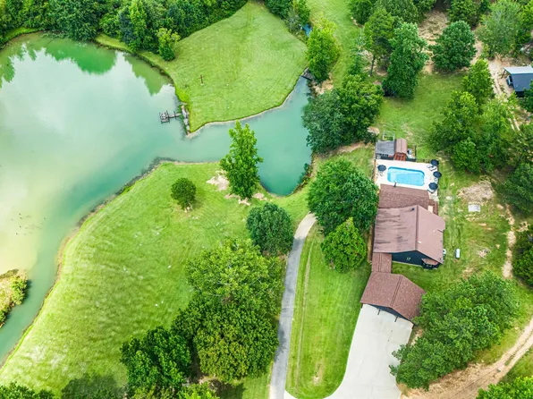 201 Benefield Gap Rd, Piedmont, AL 36272