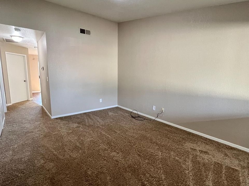 1262 N Marks Ave, Fresno, CA 93722 | Zillow