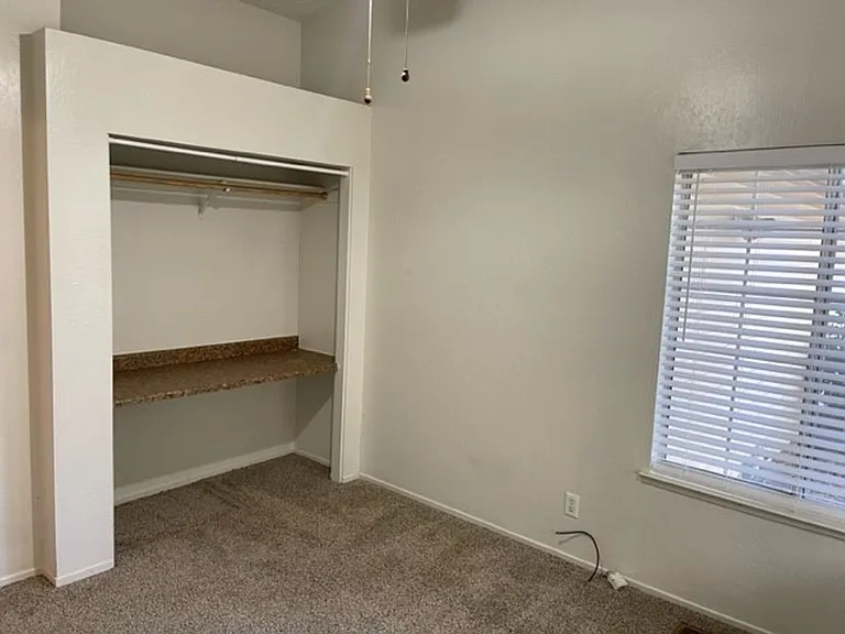 1254 Ambassador Dr — Photo 13