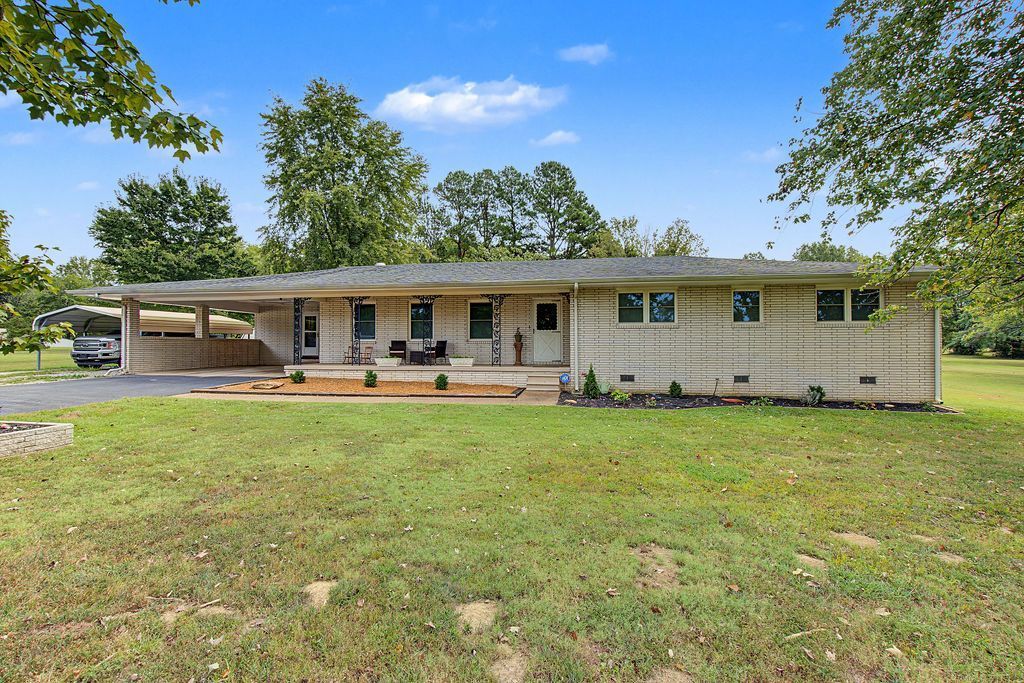 248 N Franklin St - Property Image