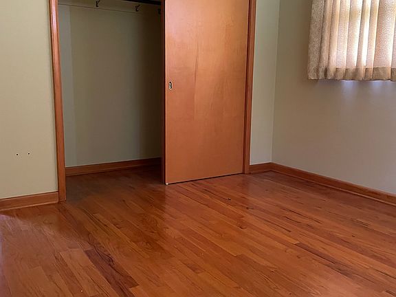 Bedroom #1
