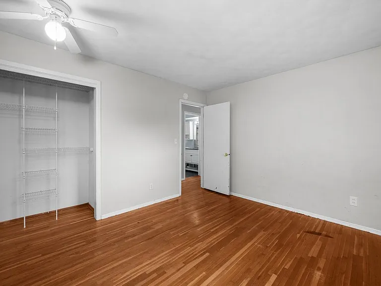 1815 Cody St — Photo 18