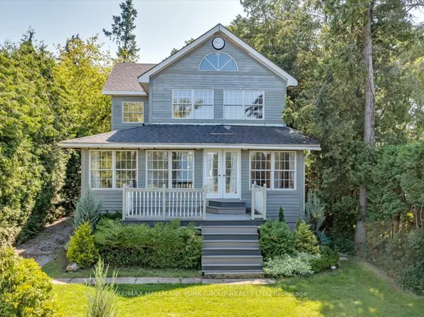 311 Lake Dr N, Georgina, ON L4P 3C8
