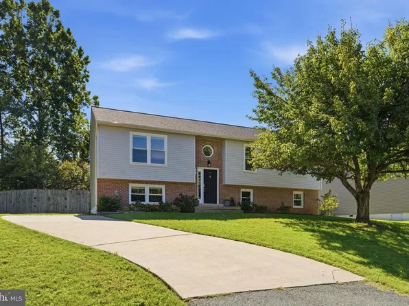 9 Princess St, Stafford, VA 22556